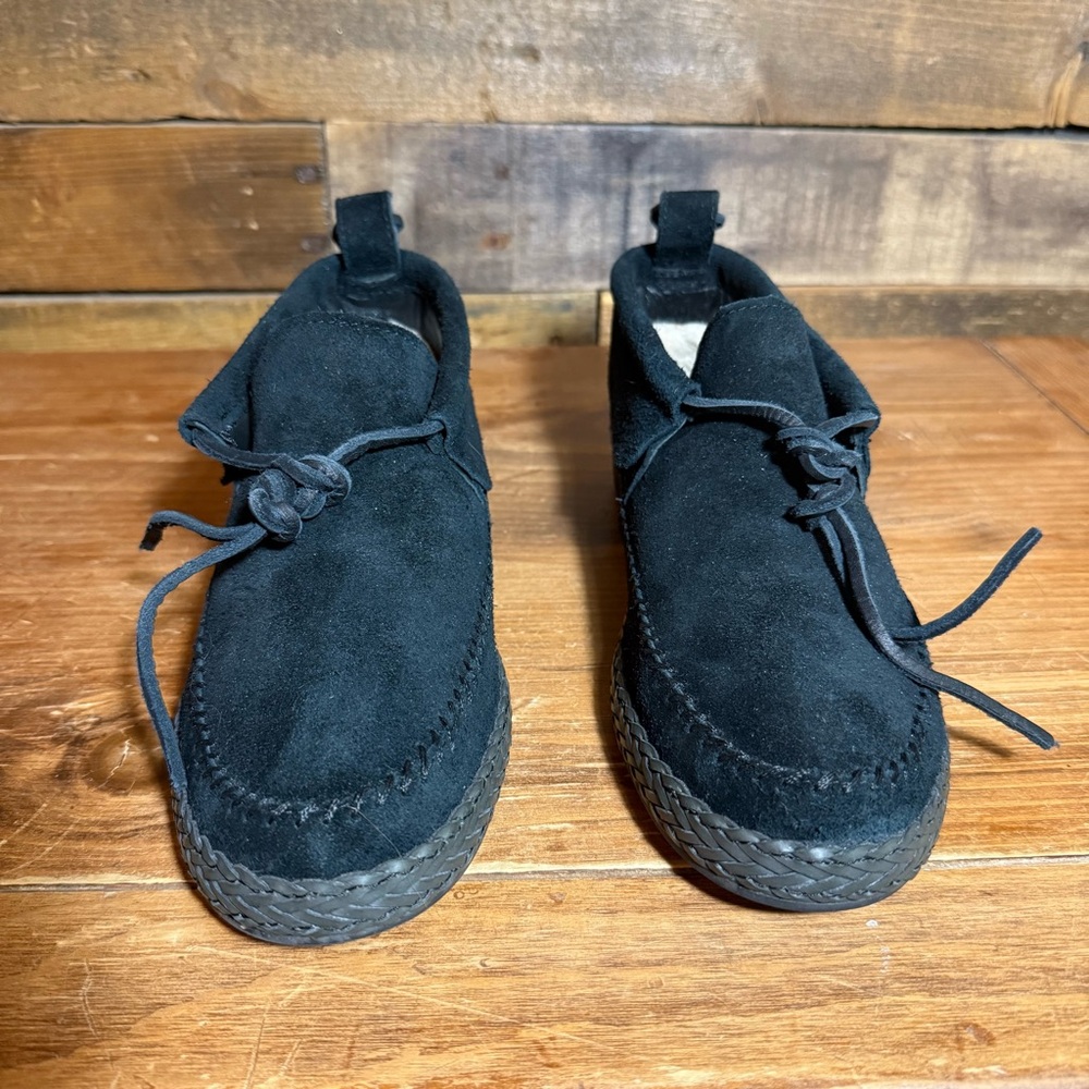 UGG Australia WOODLYN Moccasins Loafer Womens 7.5 Black‎ Suede Booties - Picture 2 of 7